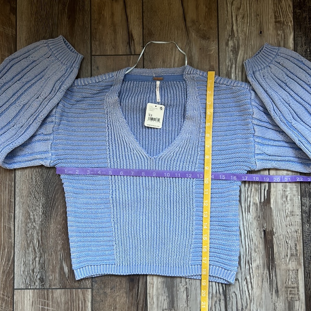 NWT Free People When It Rains V Neck Sweater Cornflower Blue XS - Picture 9 of 10